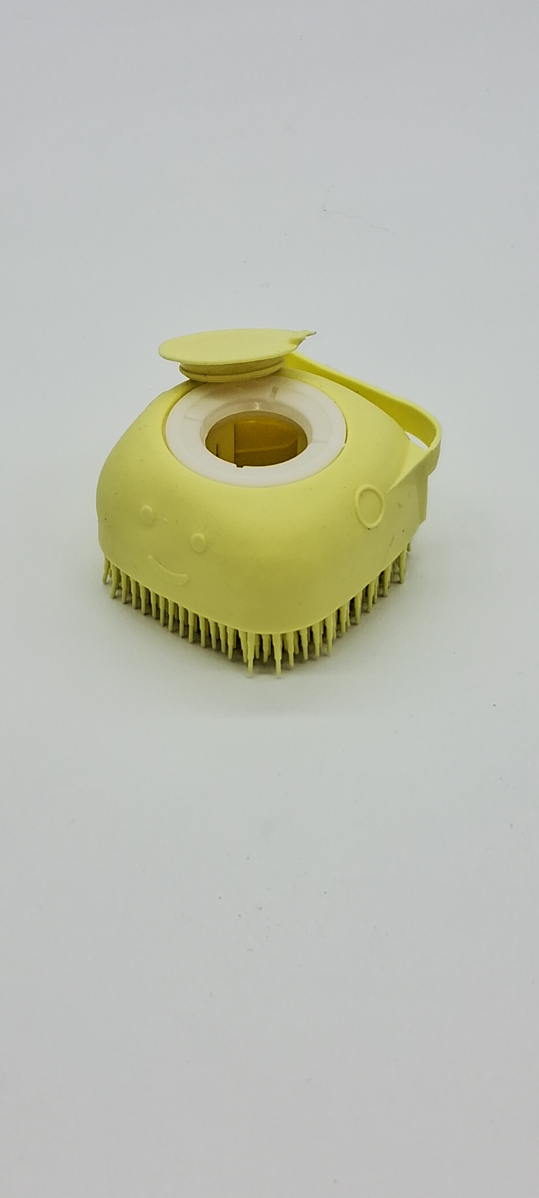 Pamper Shampoo & Massage Brush-6