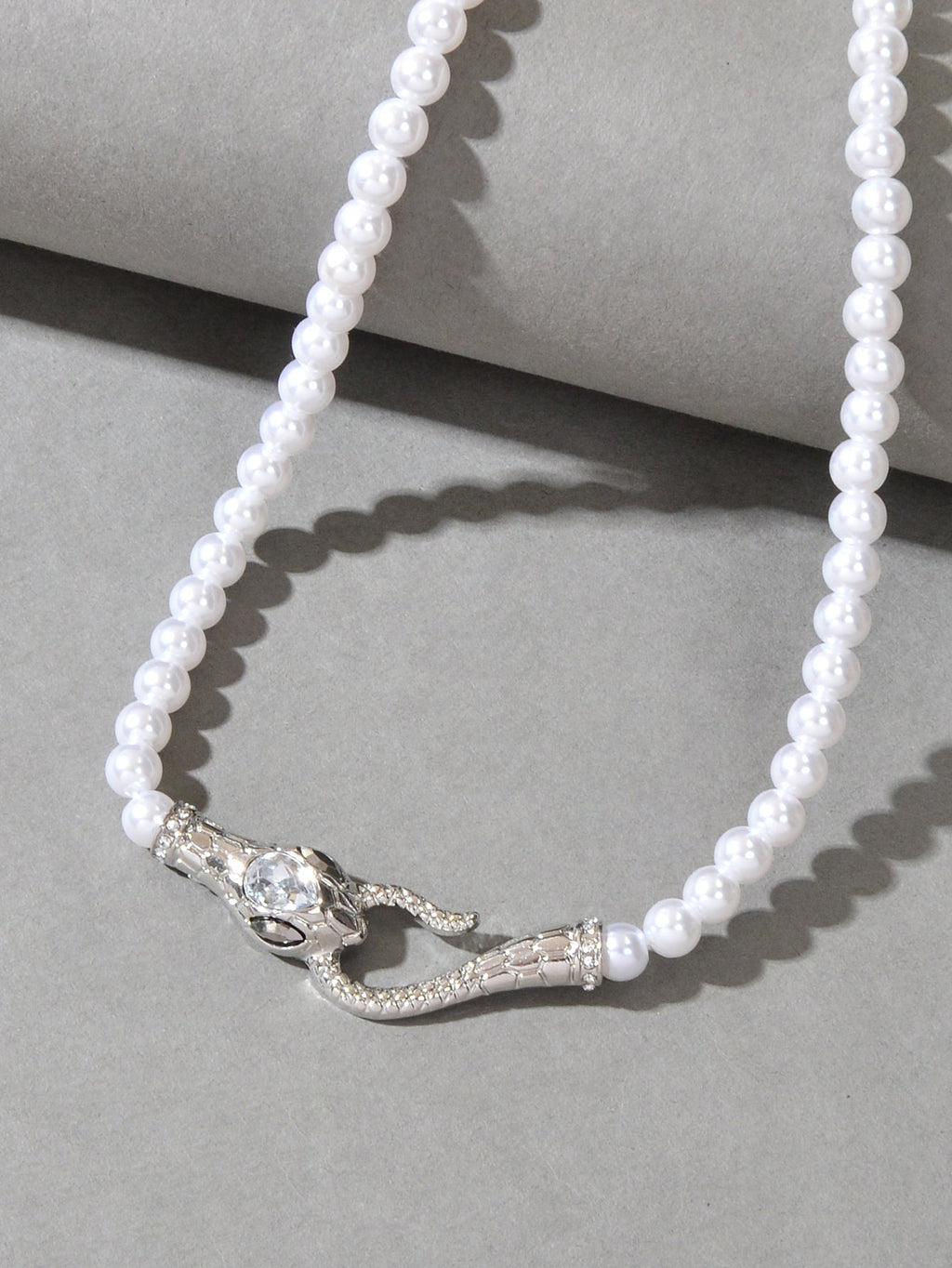 Punk Retro Pearl Beads Chain Gold Silver Snake Short Clavicle Statement Necklace