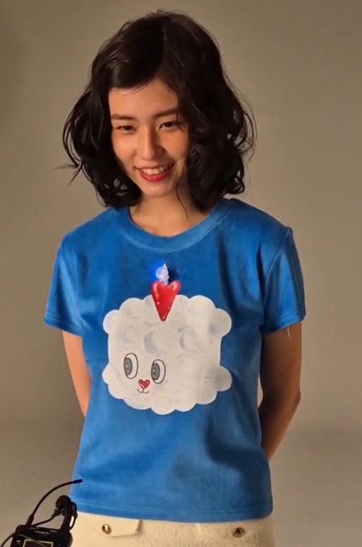 [CLOUD CAKE] Women's Fashion T-Shirt Round Neck