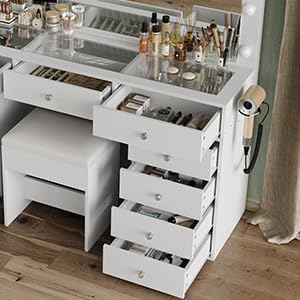 Yanosaku Crystal Handle for Vanity Drawer